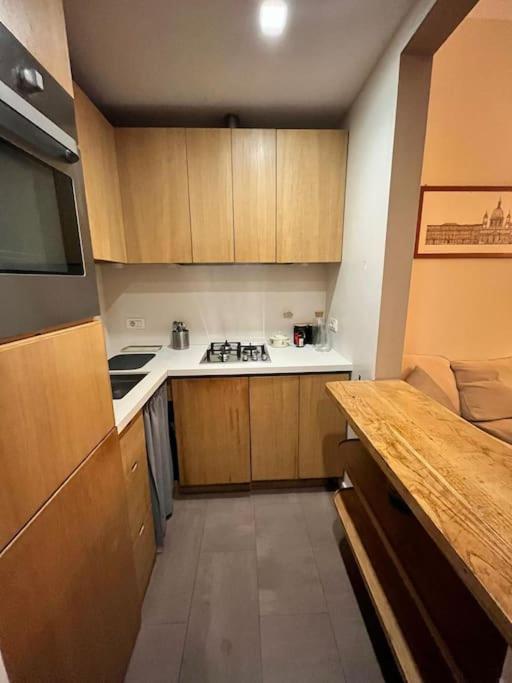 Colosseum Apartment - Your Cozy Roman Escape Экстерьер фото