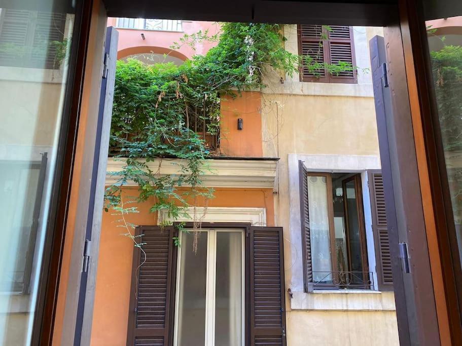 Colosseum Apartment - Your Cozy Roman Escape Экстерьер фото
